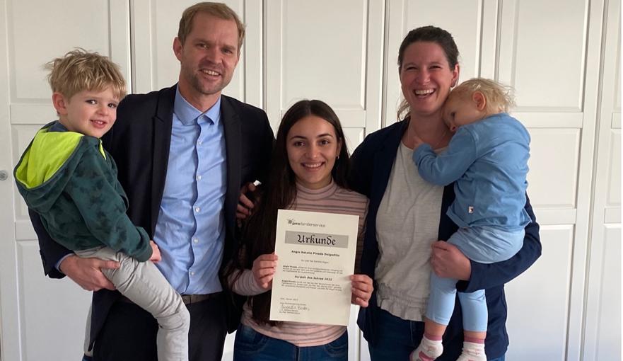Au-pair Angie aus Kolumbien mit ihrer deutschen Gastfamilie aus Leverkusen